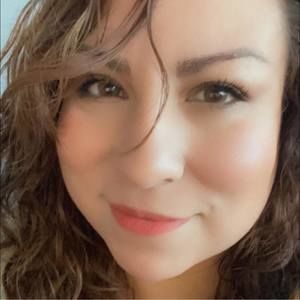 Meet your Posher, Iris